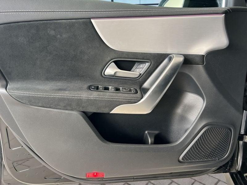 Mercedes-Benz Classe A A 180 d Premium Night edition auto