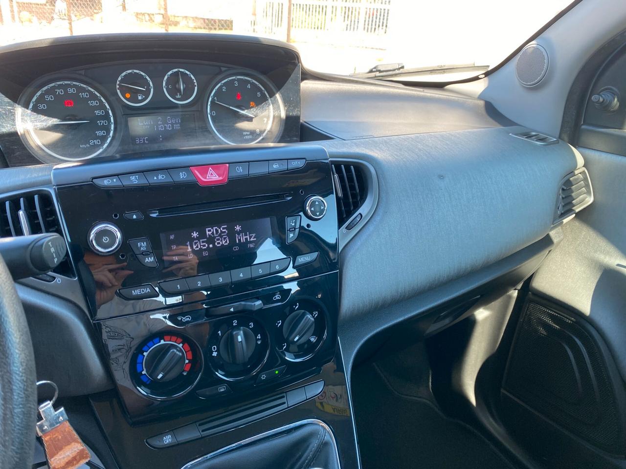 LANCIA Ypsilon 1.2 Benz. NEOPATENTATI GARANTITA