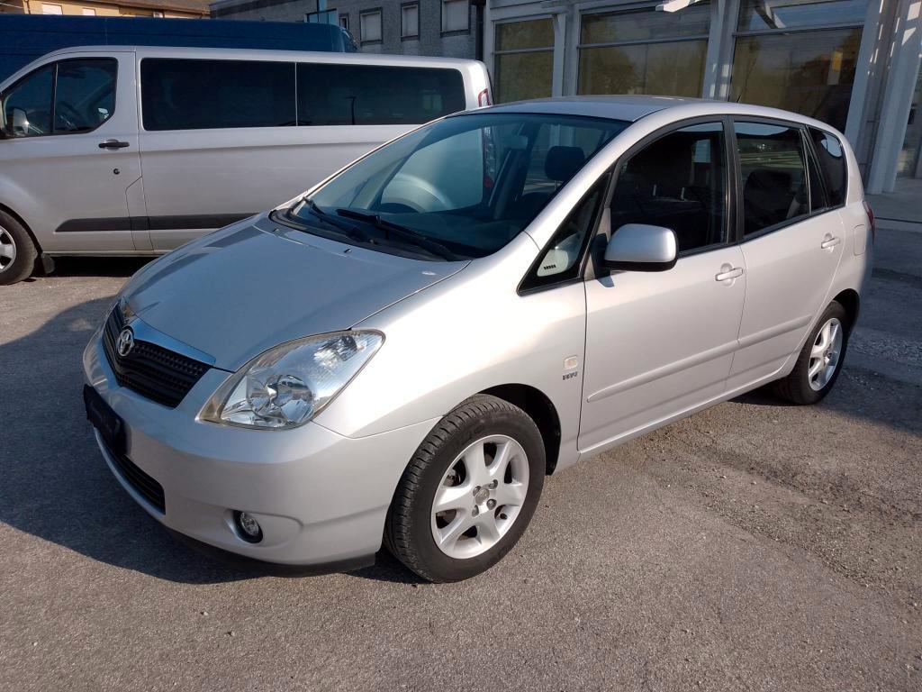 Toyota Corolla Verso 1.6 vvt-i