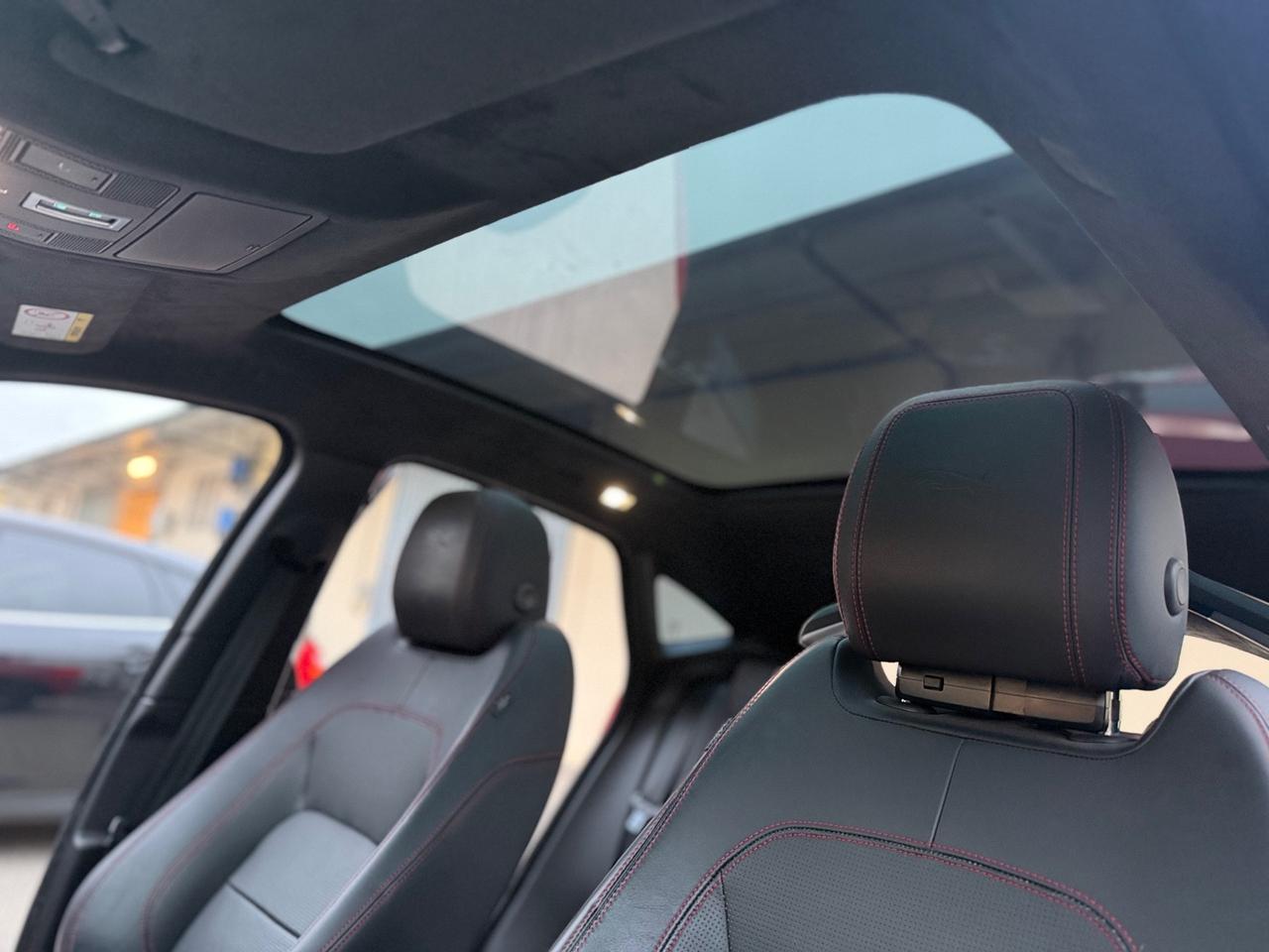 Jaguar E-Pace 2.0D 180 CV AWD R-Dynamic S