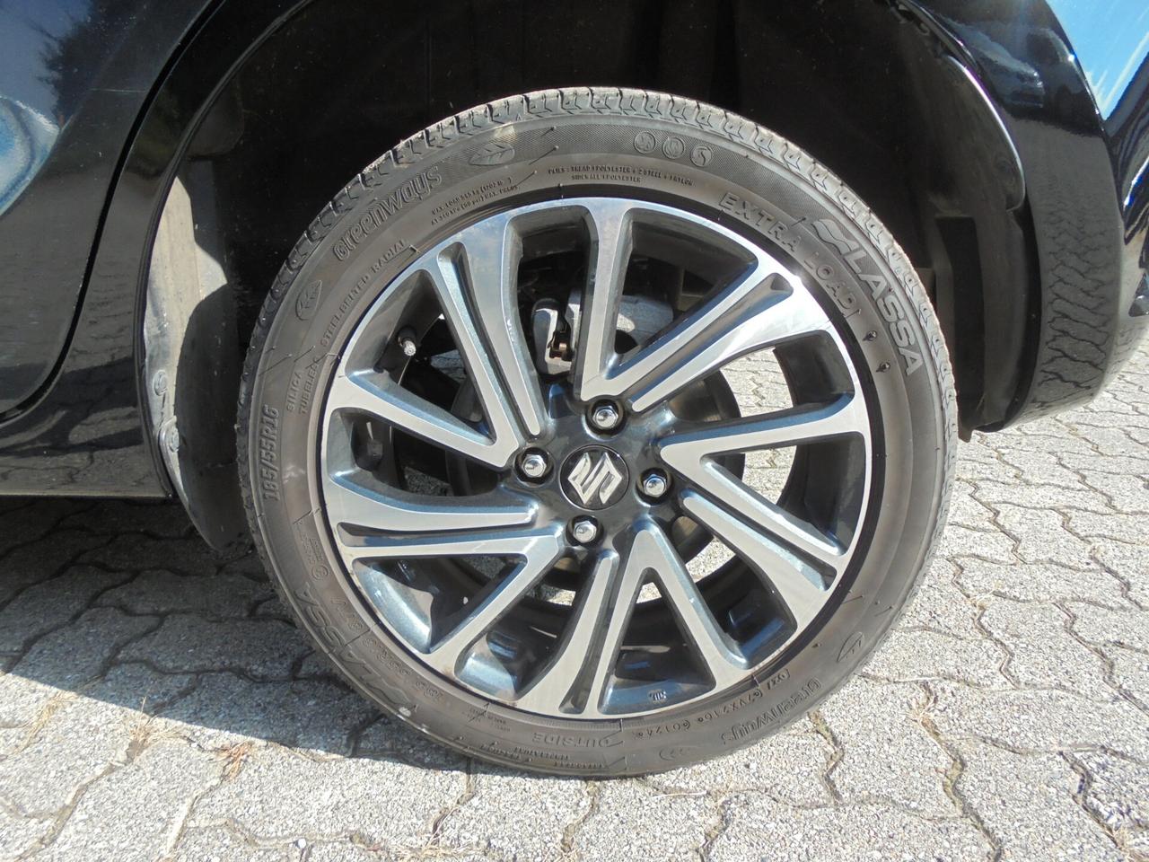 Suzuki Swift 1.2 Hybrid 4WD AllGrip Top