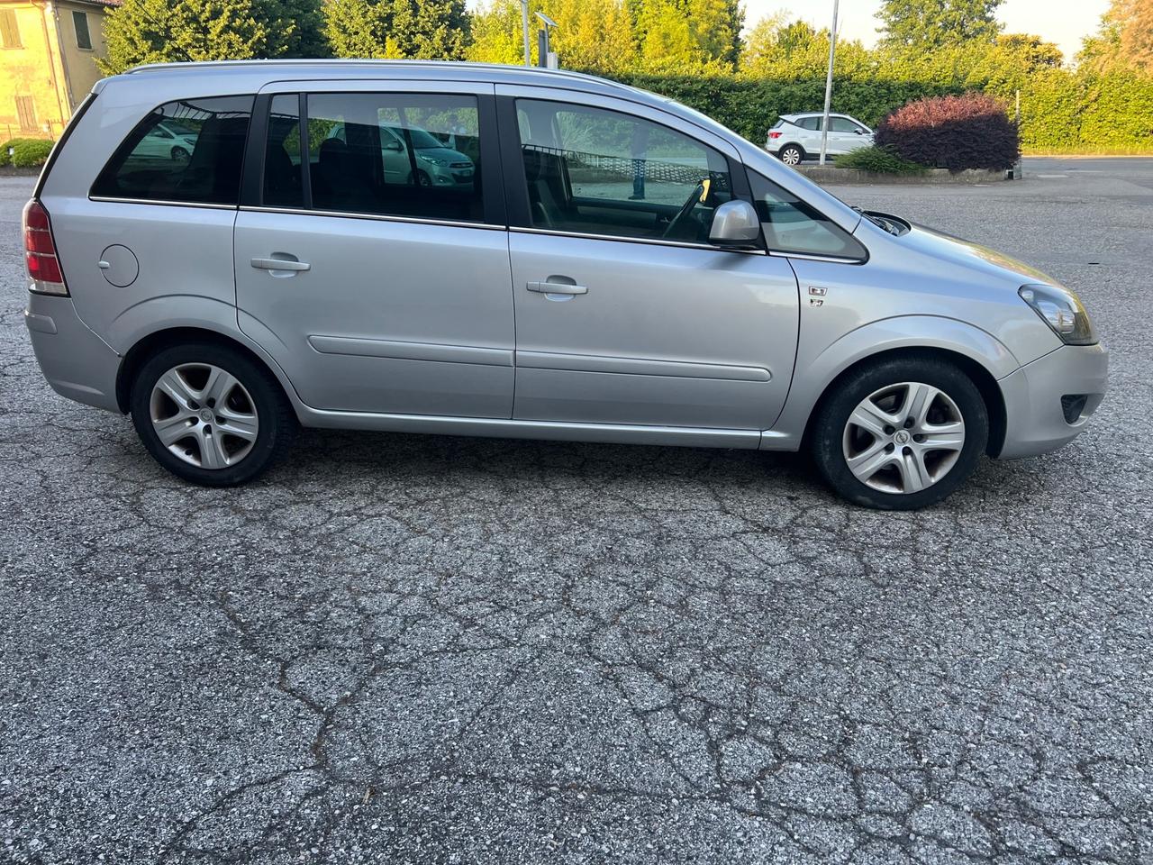 Opel Zafira 1.7 CDTI 110CV Edition