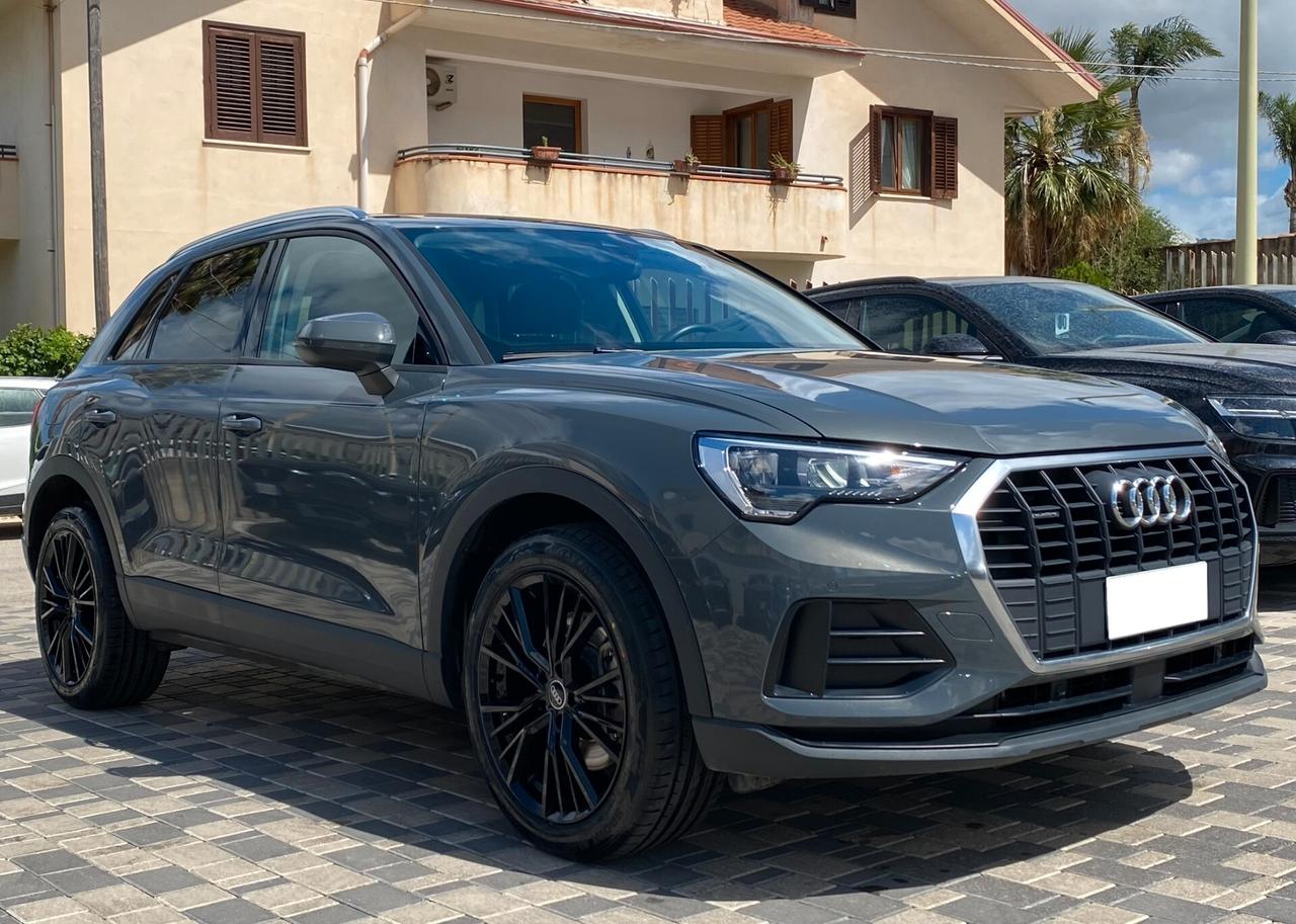 Audi Q3 Business 2.0 TDI 190CV s-tronic quattro 40