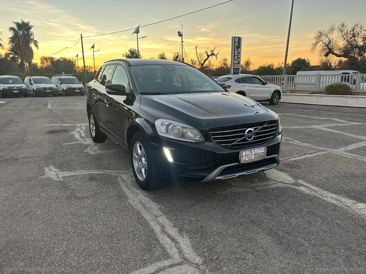 VOLVO XC60 AWD 2.4D Momentum