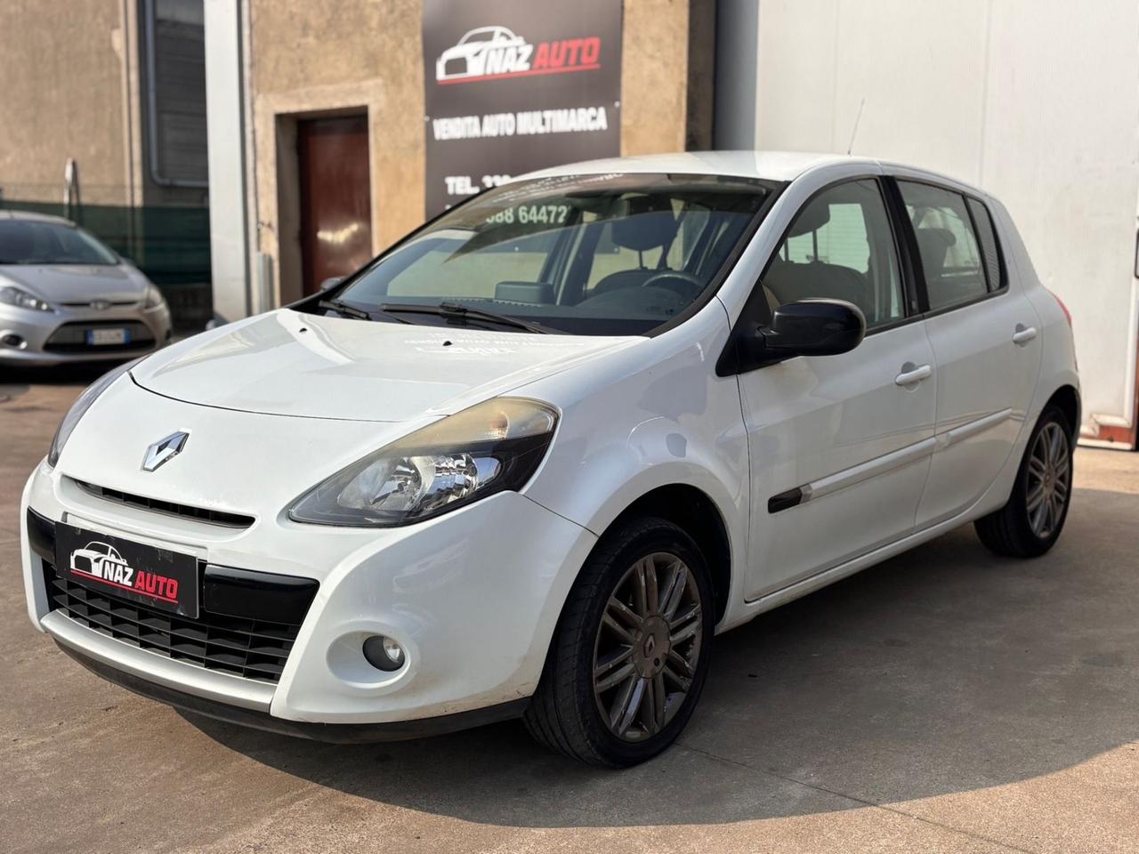 Renault Clio 1.2 16V TCE 5 p LIVE!