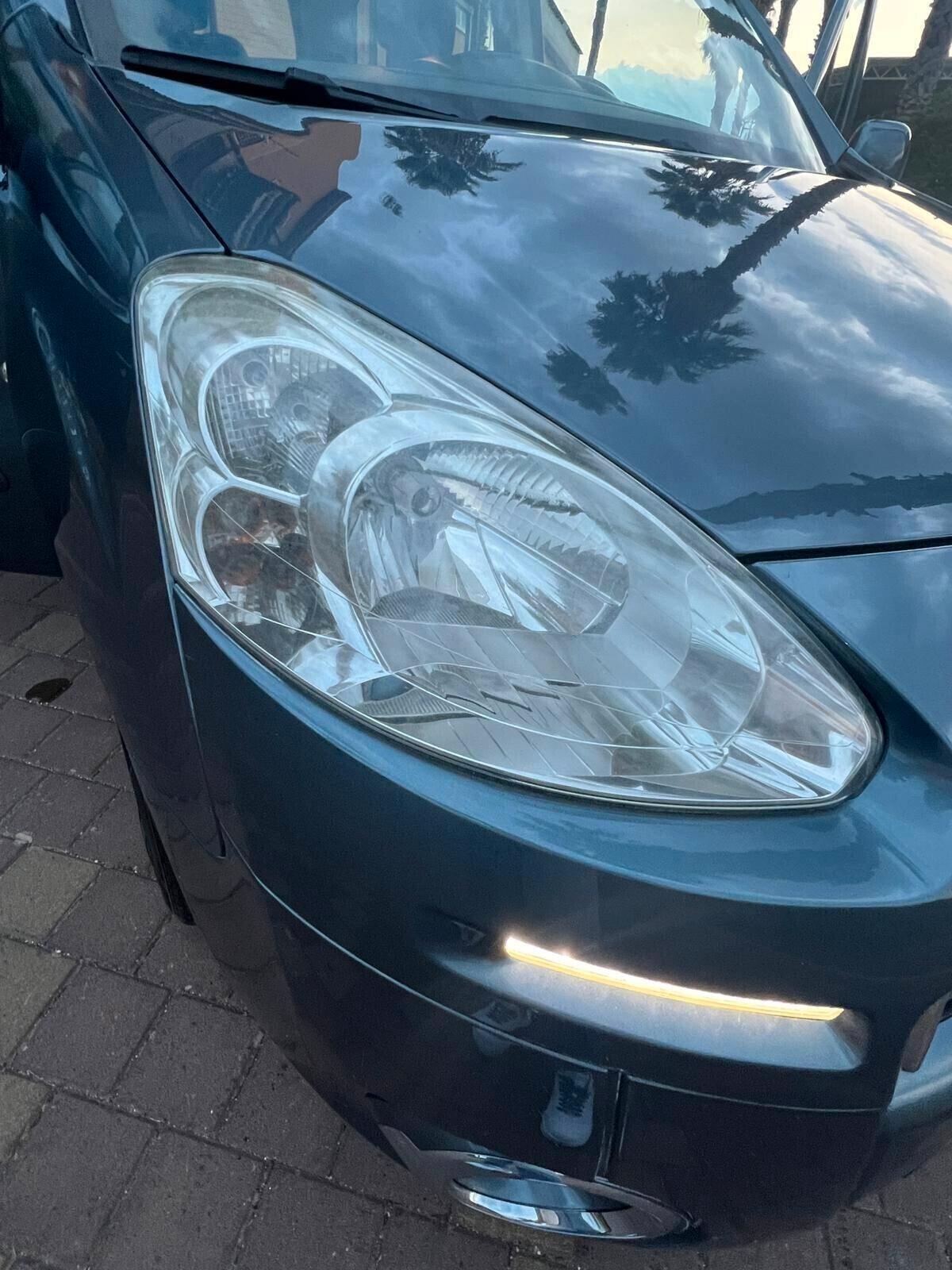 Peugeot Partner Tepee 1.6 HDi 115CV Active