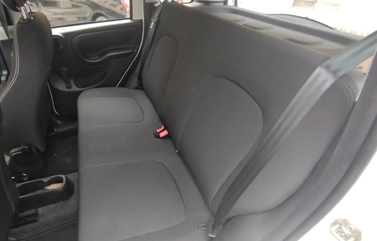Fiat Panda 1.0 FireFly S&S Hybrid NEOPATENTATI