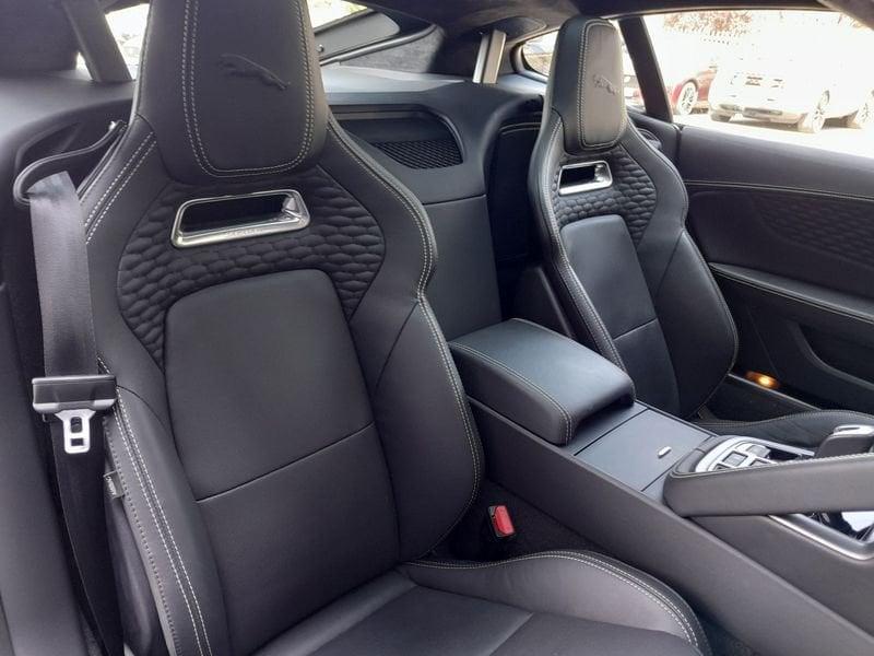 Jaguar F-Type 2.0 P300CV RWD AUTO R-Dynamic