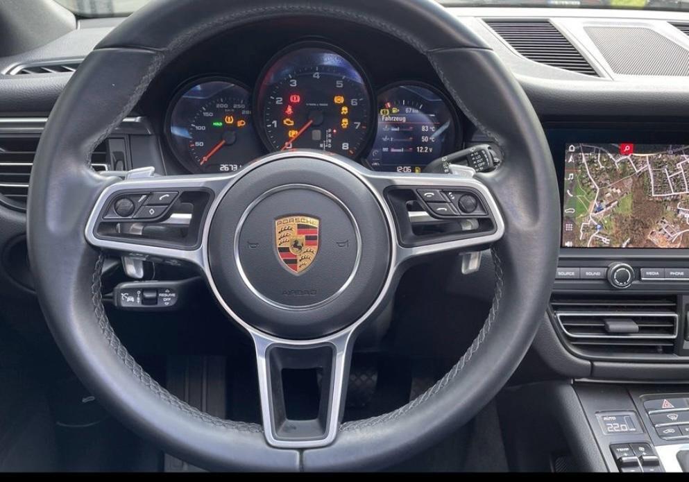 Porsche Macan 2.0 Turbo