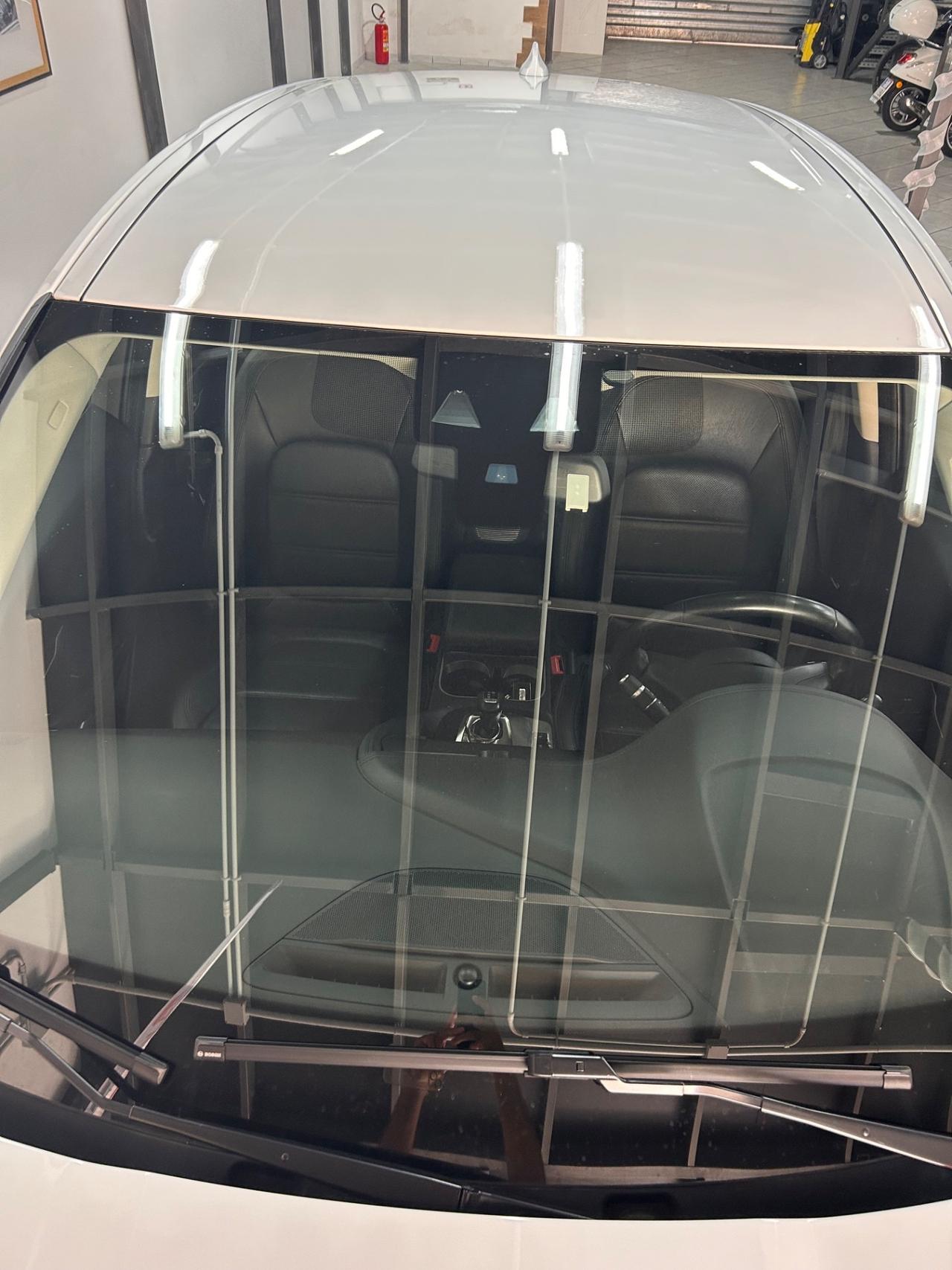 Jaguar E-Pace 2.0D 150 CV R-Dynamic