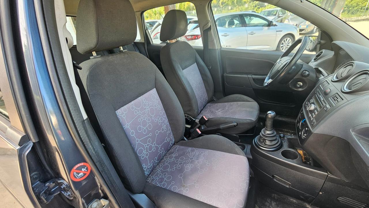 Ford Fiesta 1.4 TDCi 5p. Ghia