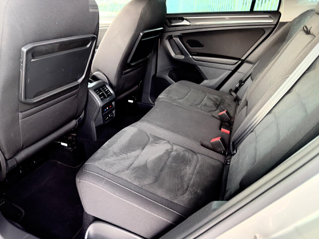 Volkswagen Tiguan 2.0 TDI DSG*LED*COCKPIT*NAVI