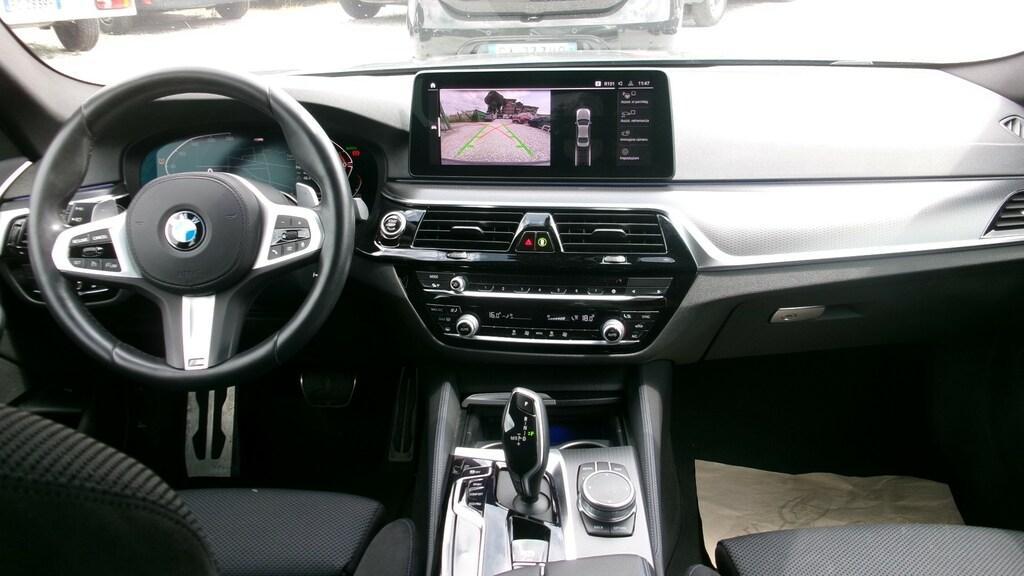 BMW Serie 5 Berlina 520 d Mild Hybrid 48V Msport xDrive Steptronic