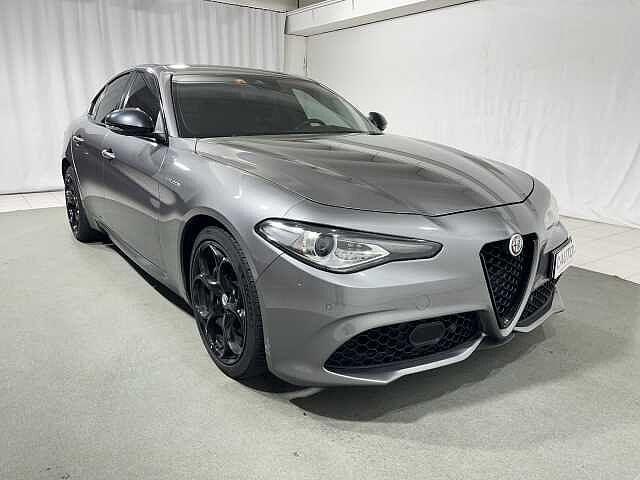 Alfa Romeo Giulia 2.2 Turbodiesel 210 CV AT8 AWD Q4 Veloce