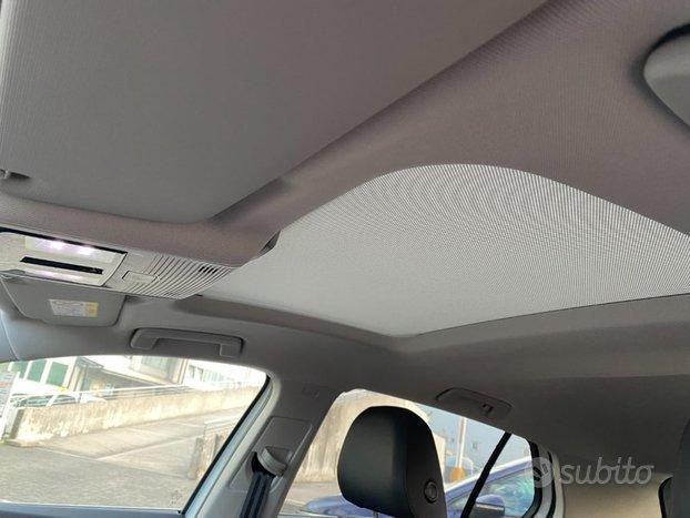 VOLKSWAGEN Golf 1.5 eTSI 150 CV DSG Style