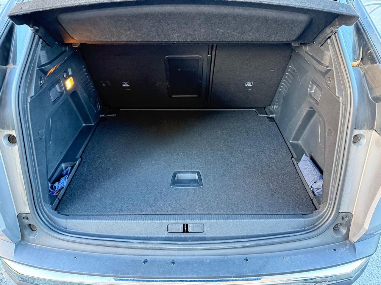 Peugeot 3008 GT 1.5 Blue HDI 130 #7443