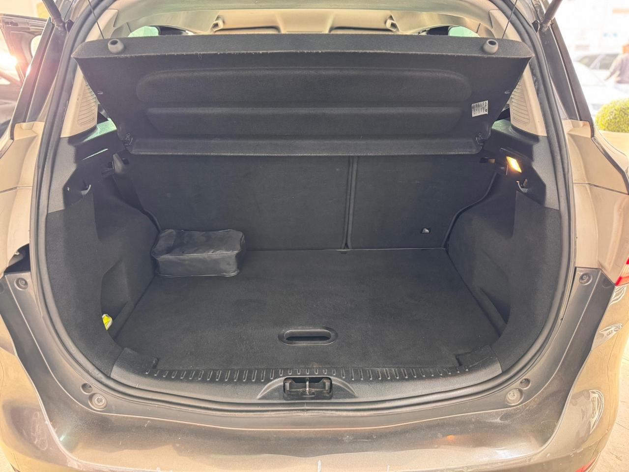 Ford B-Max 1.4 90 CV GPL Titanium