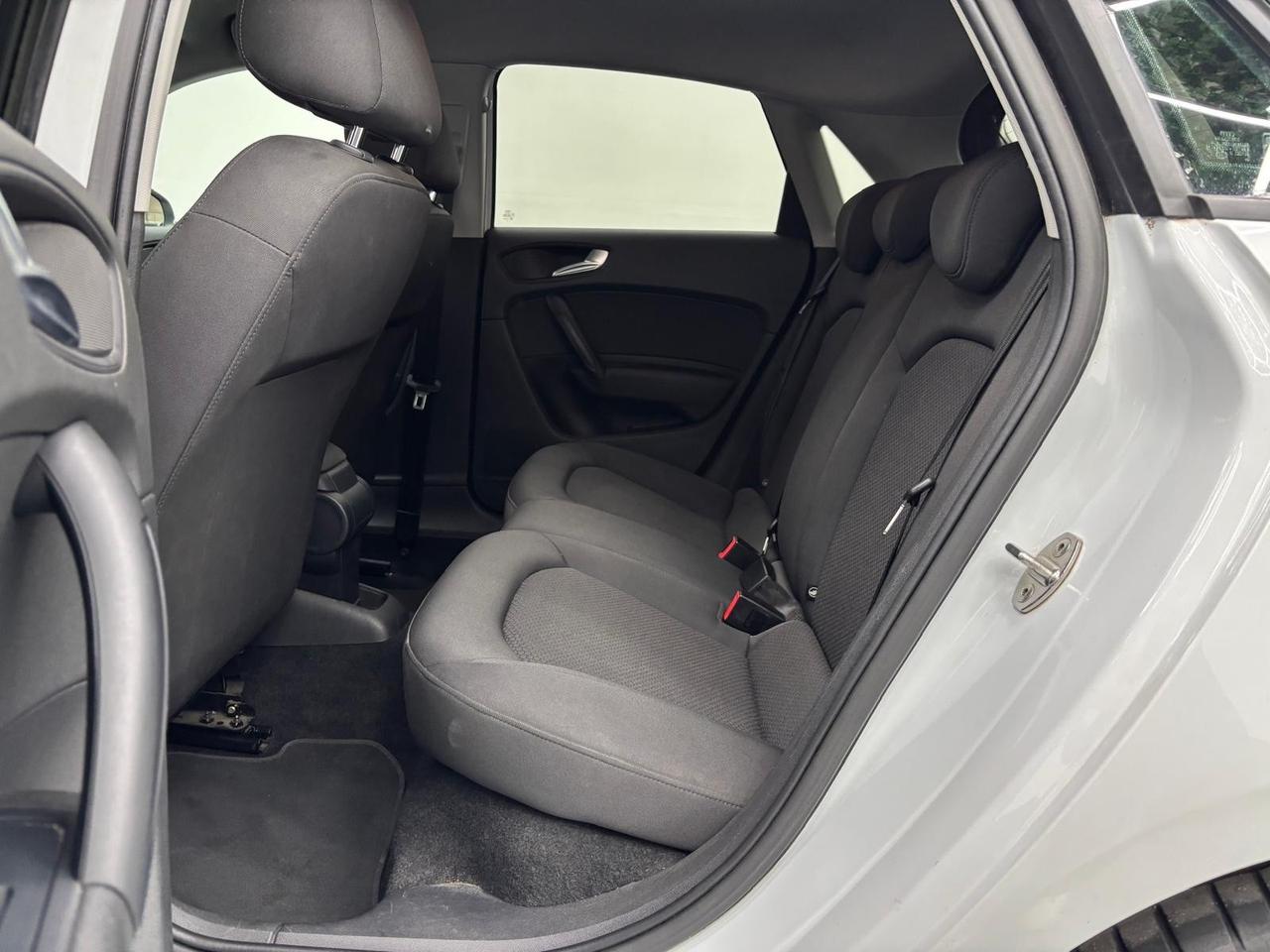 Audi A1 SPB 1.6 TDI S line edition plus