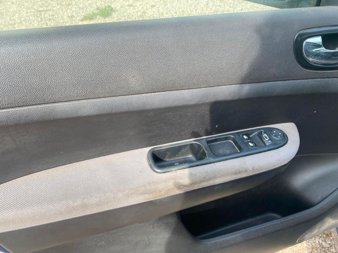 Peugeot 307 1.4 HDi 5p. XR