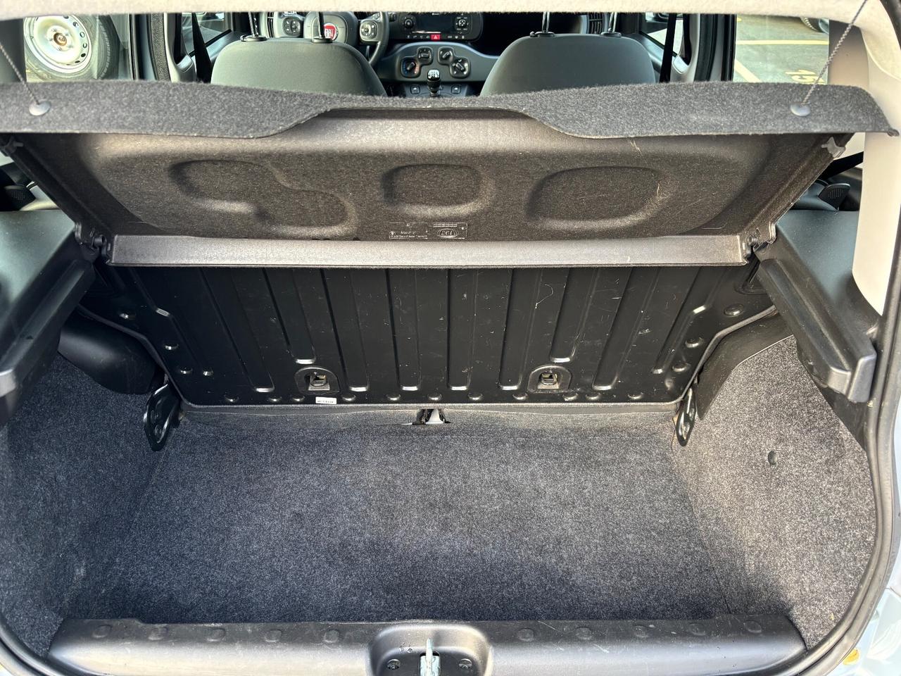 FIAT PANDA 1.0 BENZINA/HYBRID 70cv NEOPATENTATI 2021