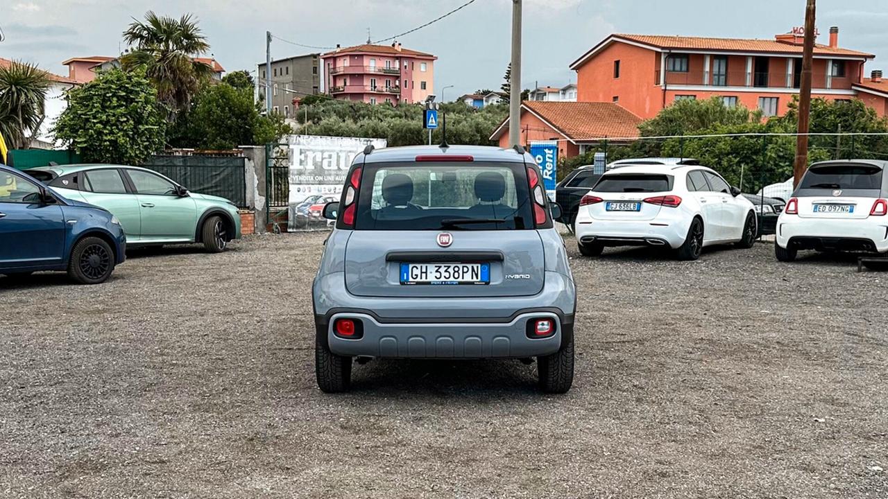 Fiat Panda Cross 1.0 FireFly S&S Hybrid