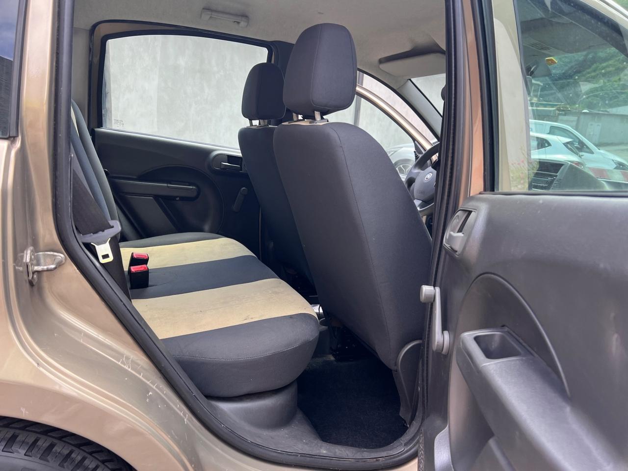 Fiat Panda 1.2 emotion super accessoriata