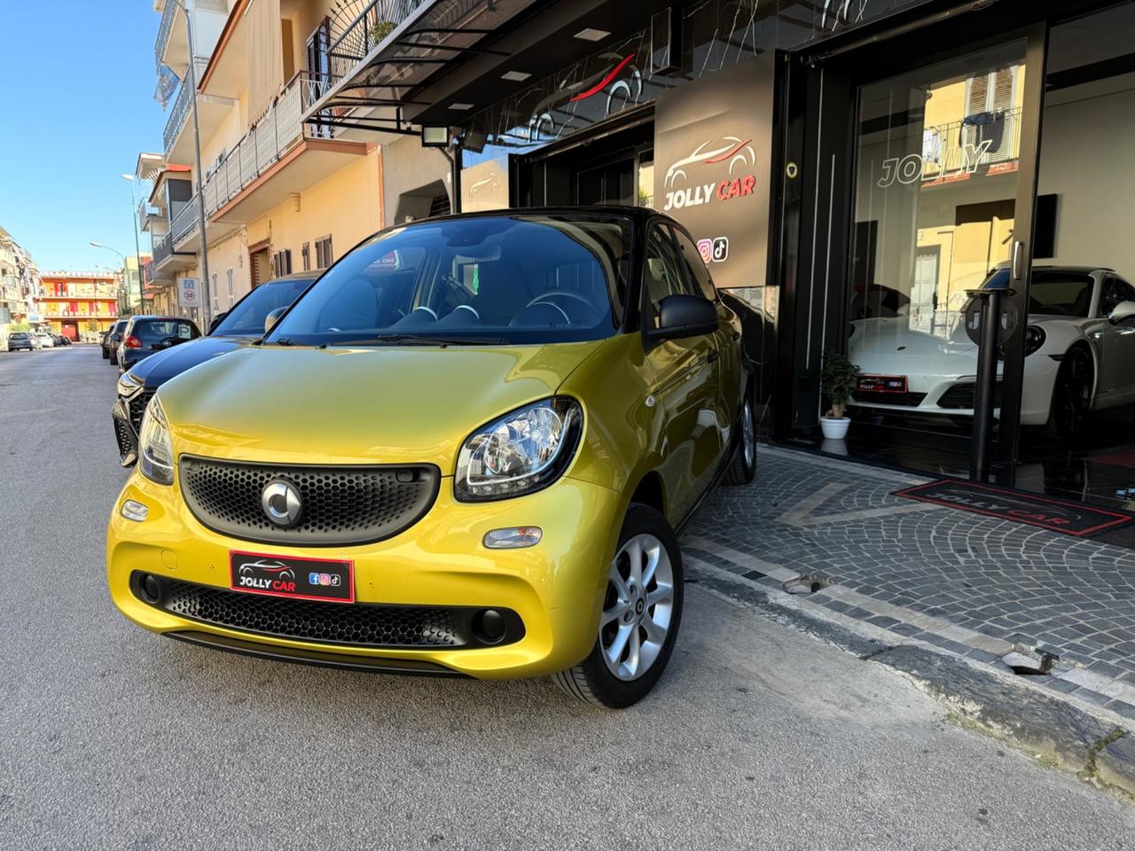 Smart ForFour 70 1.0.