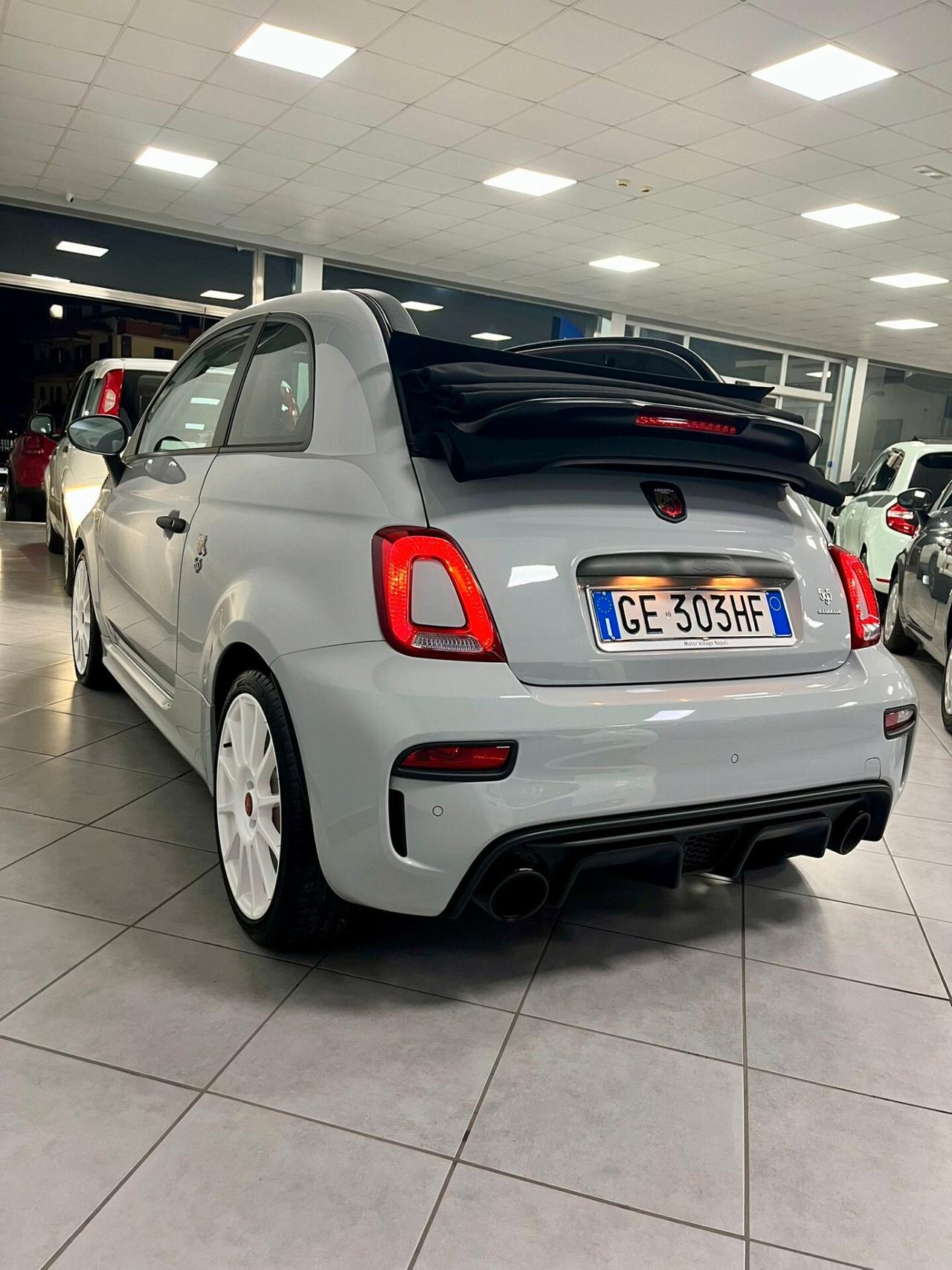 Abarth 595 C 1.4 Turbo T-Jet 180 CV Esseesse