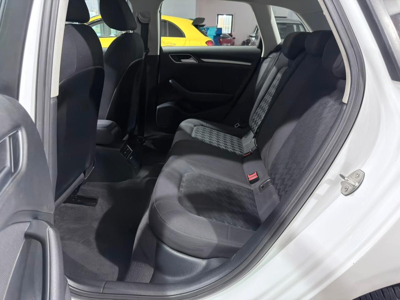 AUDI A3 SPORTBACK 1.6TDI 110CV S-TRONIC