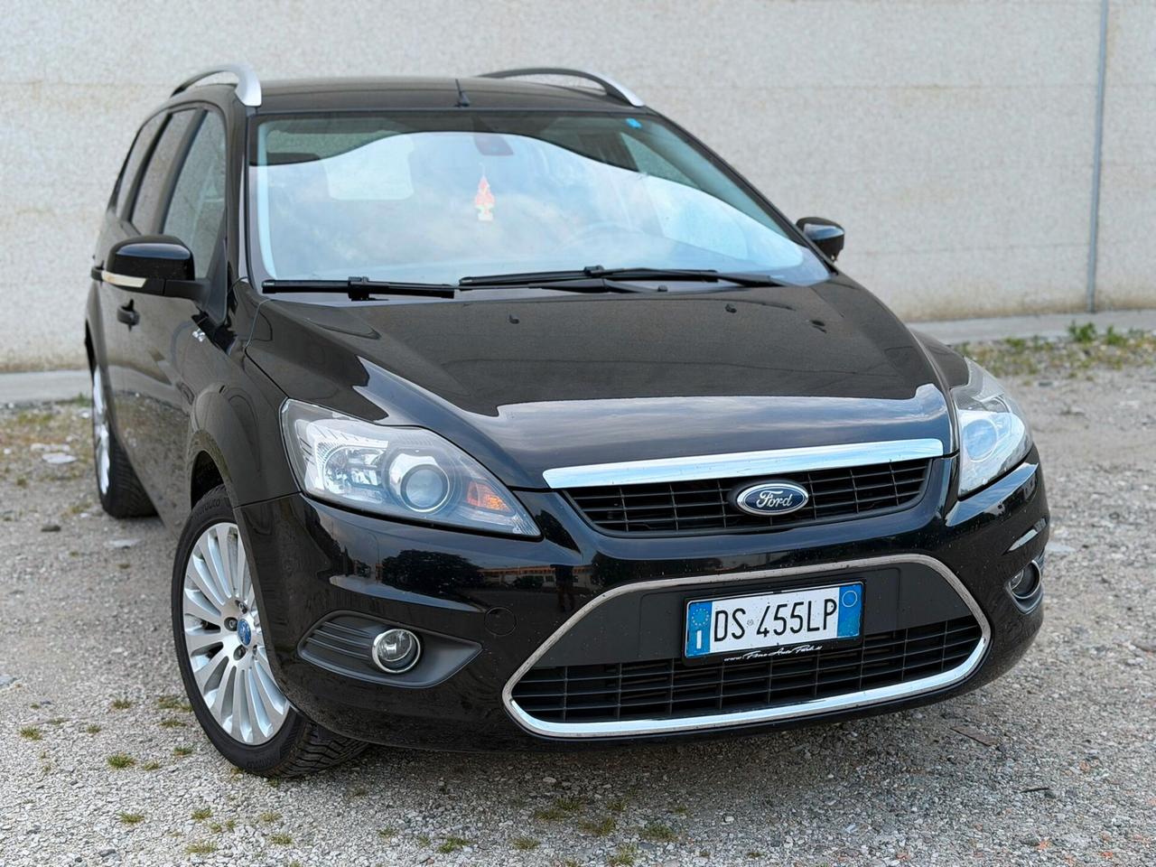 FORD FOCUS 2.0 TITANIUM CAMBIO AUTOMATICO
