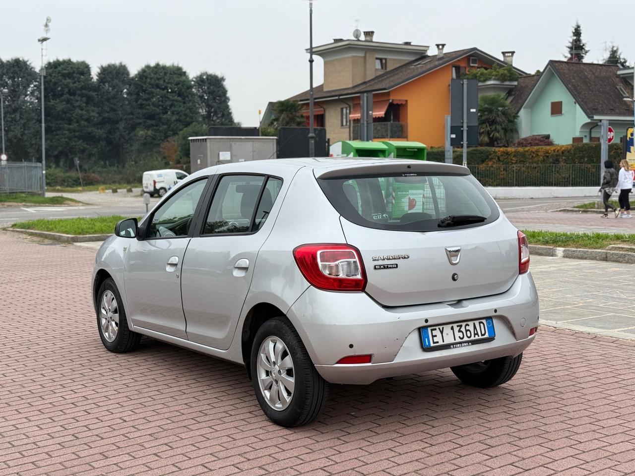 Dacia Sandero 1.2 GPL 75CV Extra