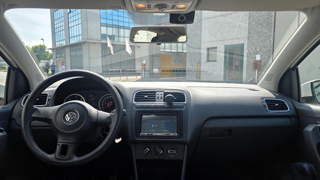 Volkswagen Polo 1.6 TDI R-Line neopatentati