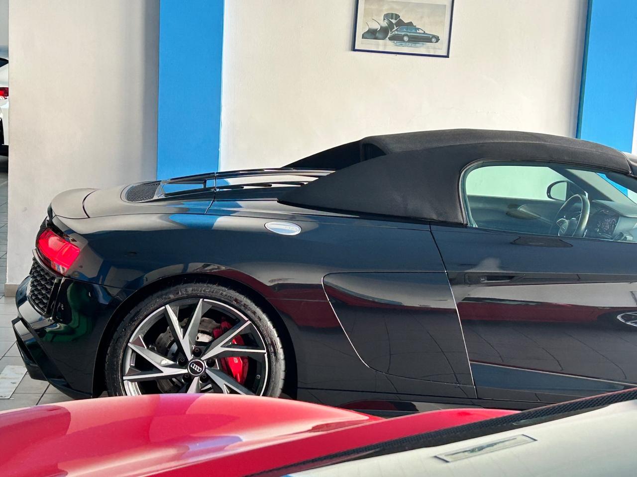 Audi R8 Spyder V10 quattro S tronic