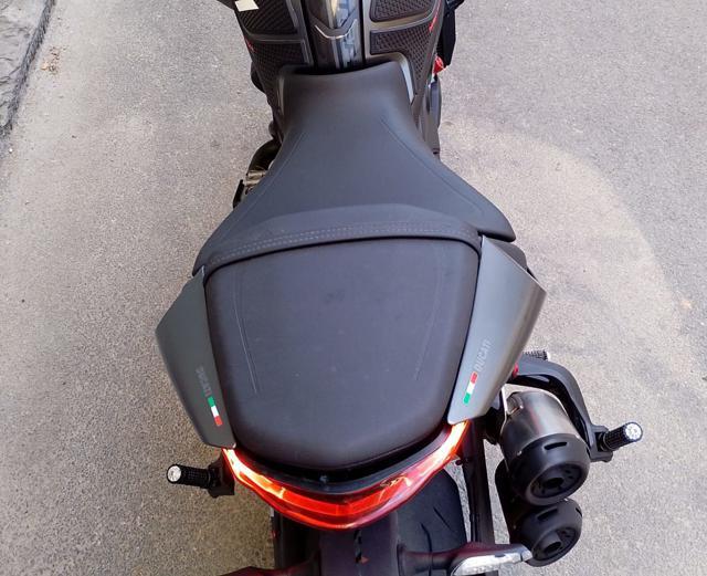 DUCATI Monster 937 Plus