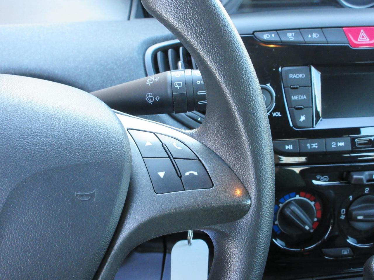 Lancia Ypsilon 1.0 firefly hybrid Silver s&s 70cv