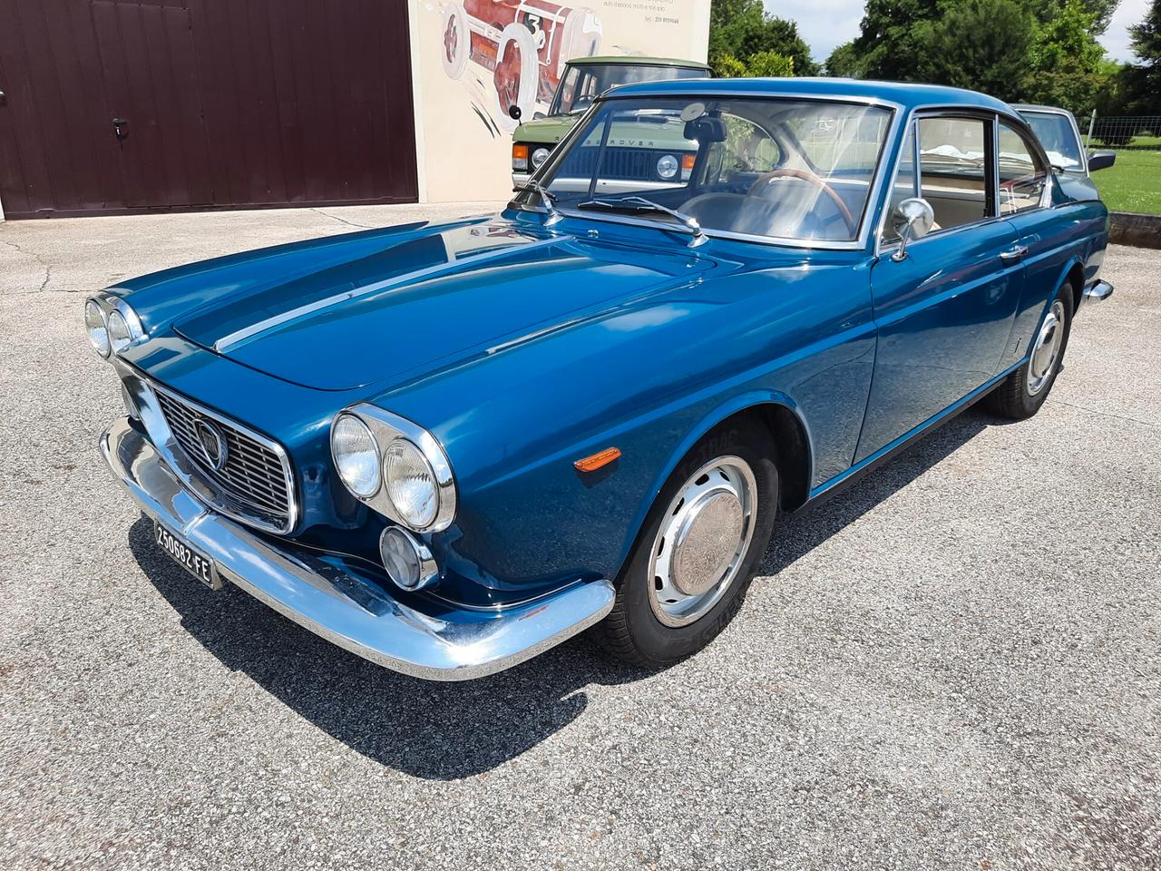 Lancia Flavia Coupè 1800 del 1966 ( modello ad iniezione )