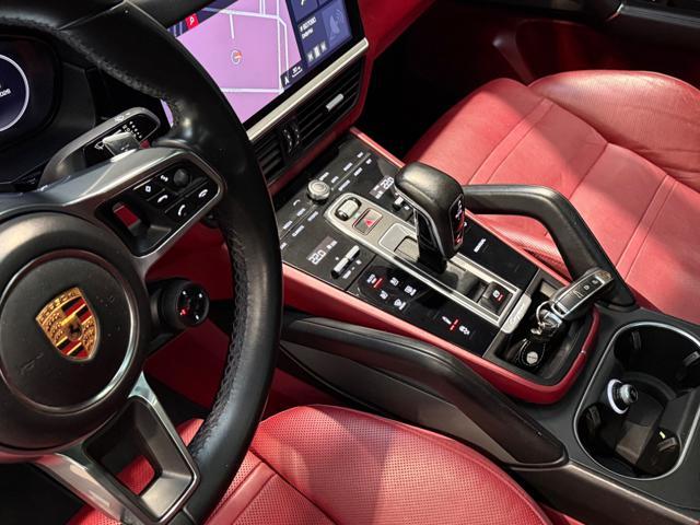 PORSCHE Cayenne Coupé 3.0 V6 E-Hybrid
