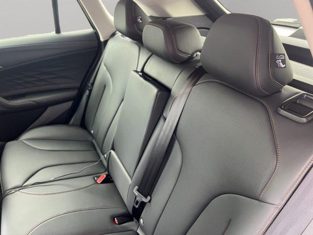 MG HS HEV Luxury