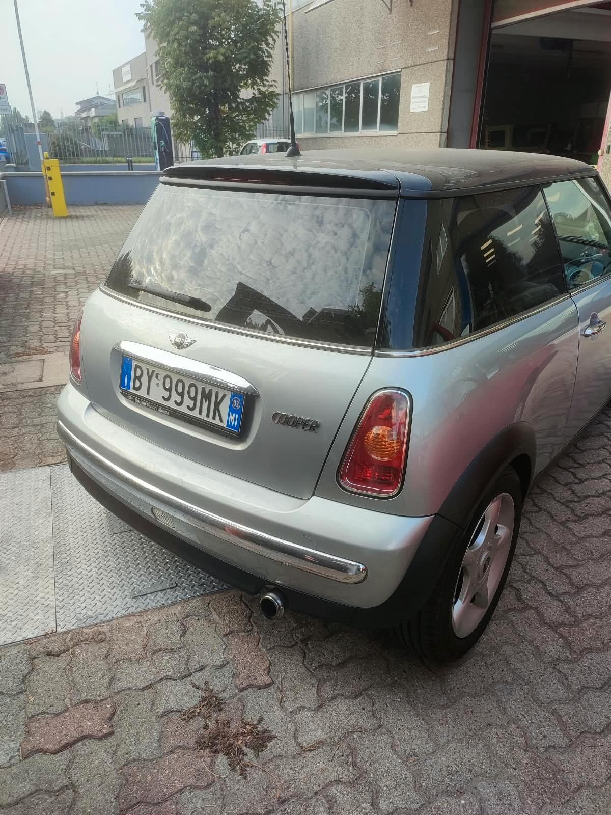 Mini 1.6 16V Cooper