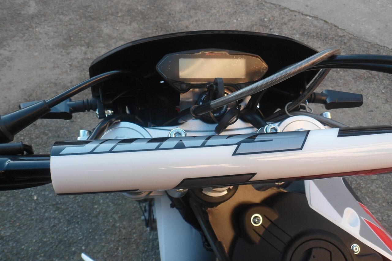 FANTIC XEF 125 ENDURO PERFORMANCE MODELLO 2026 EURO 5 PLUS