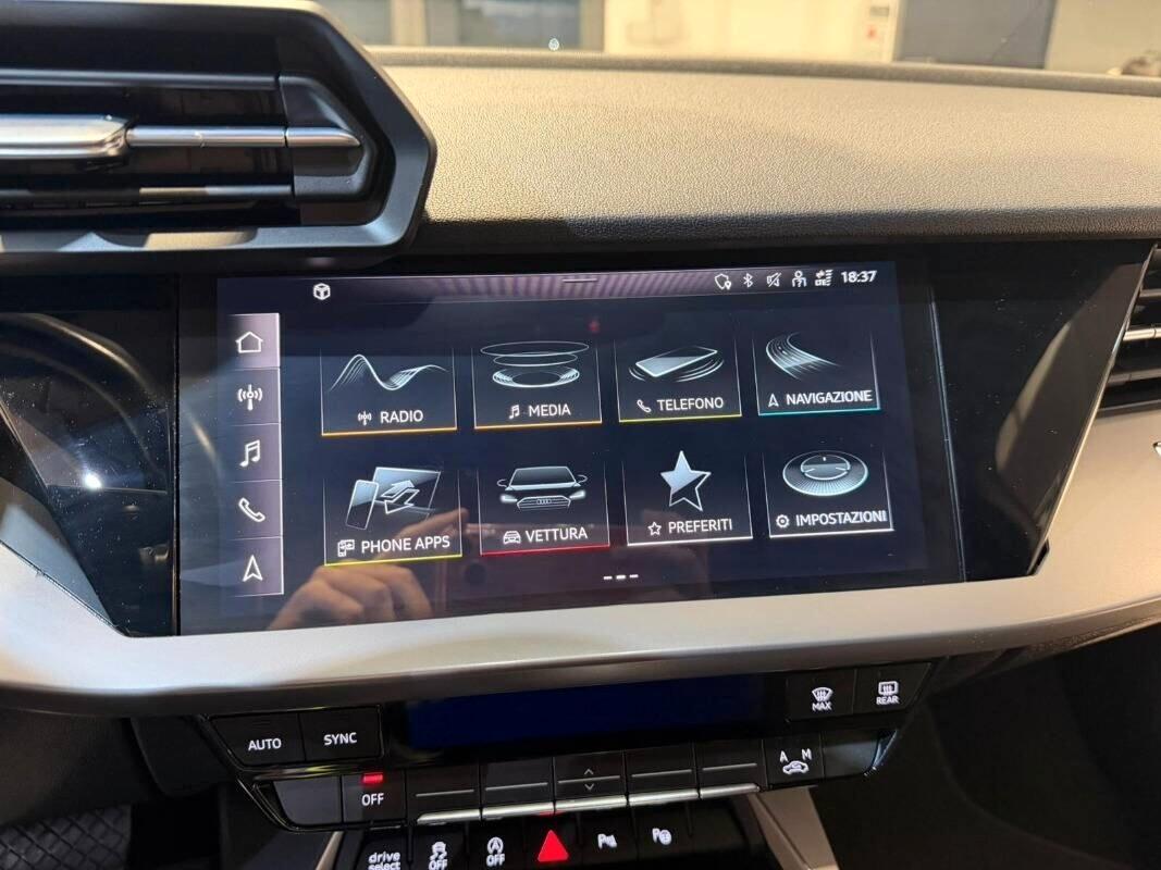 Audi A3 Sedan 35 TDI S tronic line edition