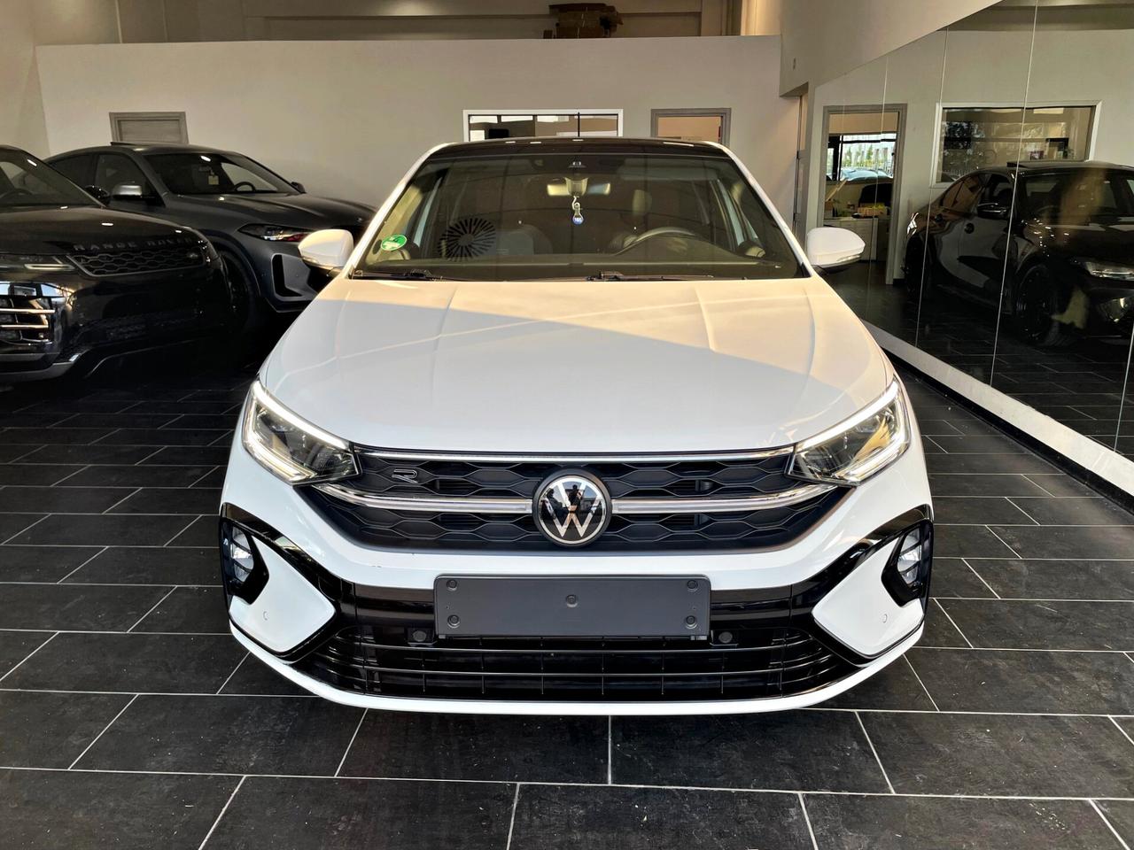 Volkswagen Taigo 1.5 TSI ACT 150 CV DSG R-Line