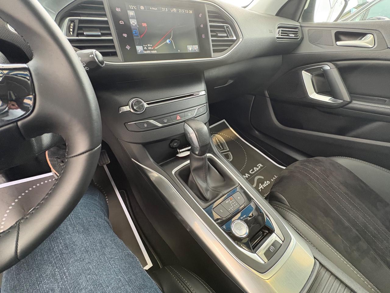 Peugeot 308 BlueHDi 150 S&S EAT6 SW Allure