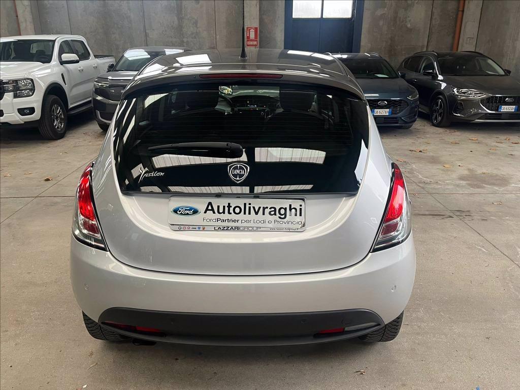 LANCIA Ypsilon 0.9 t.air Gold s&s 85cv dfn del 2015