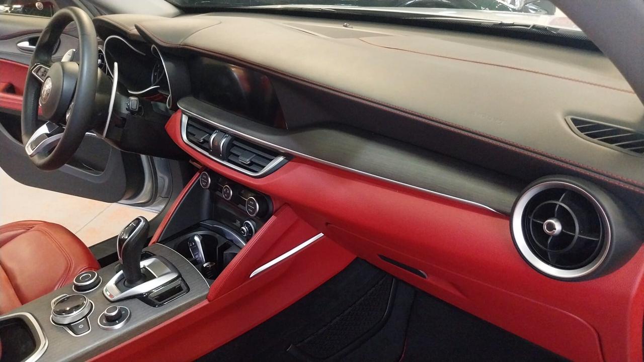 Alfa Romeo Stelvio 2.2 cc 210 CV AT8 Q4 Ti TETTO