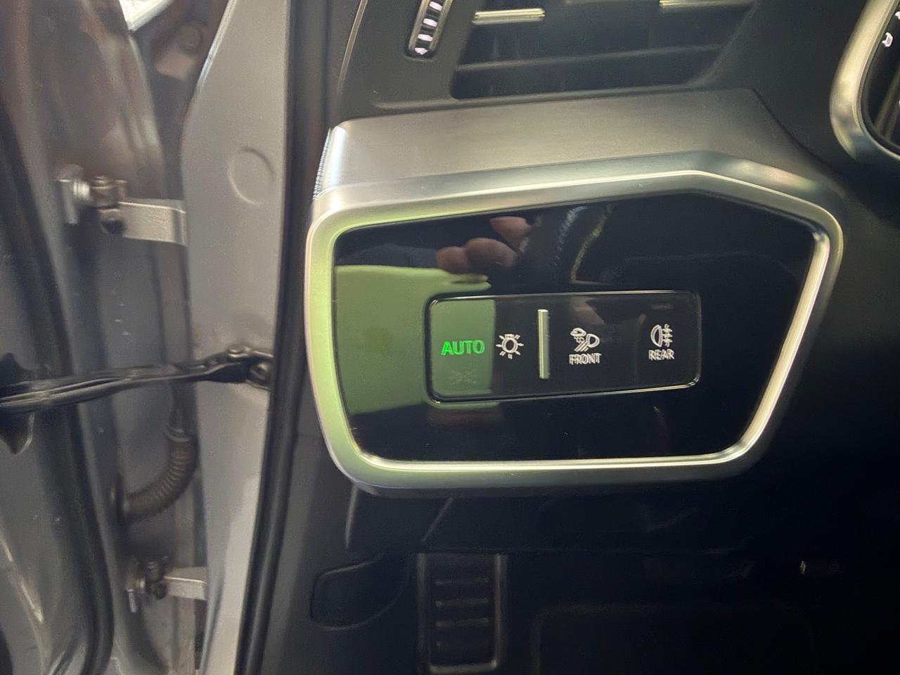 Audi A6 Avant 45 3.0 TDI quattro tiptronic Sport