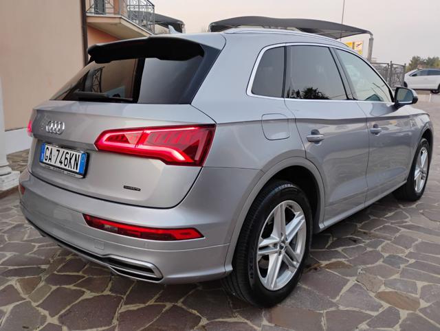 AUDI Q5 40 TDI quattro S tronic S line plus