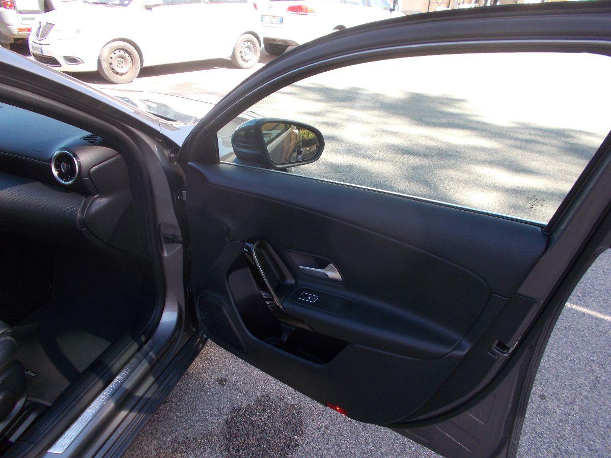 MERCEDES - Classe A - A 180 d Automatic Business