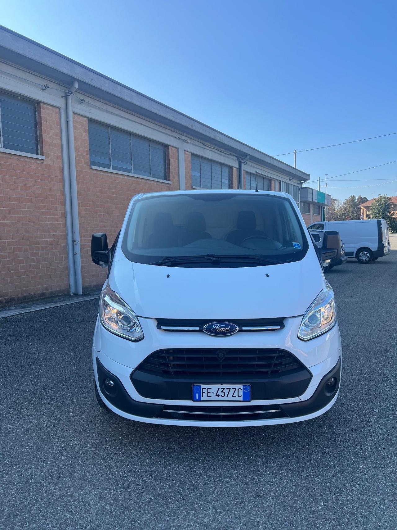 Ford TRANSIT Custom / 2016/ Diesel