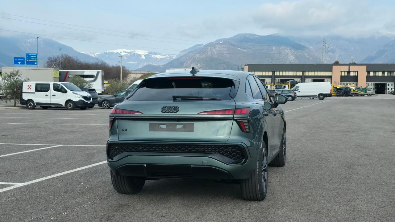 Audi Q3 SPB 35 TDI SLINE TETTO KM 0 2026